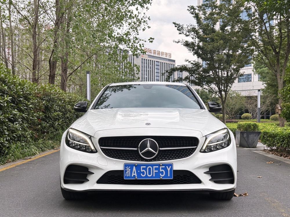 Mercedes-Benz Mercedes-Benz C-Class