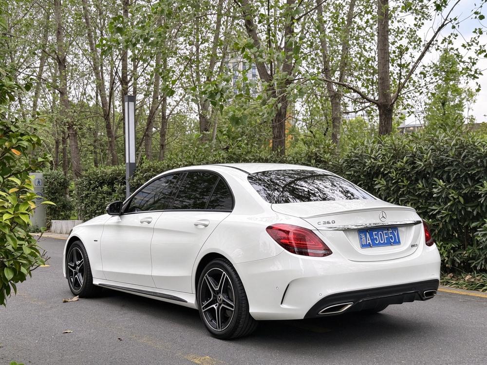 Mercedes-Benz Mercedes-Benz C-Class