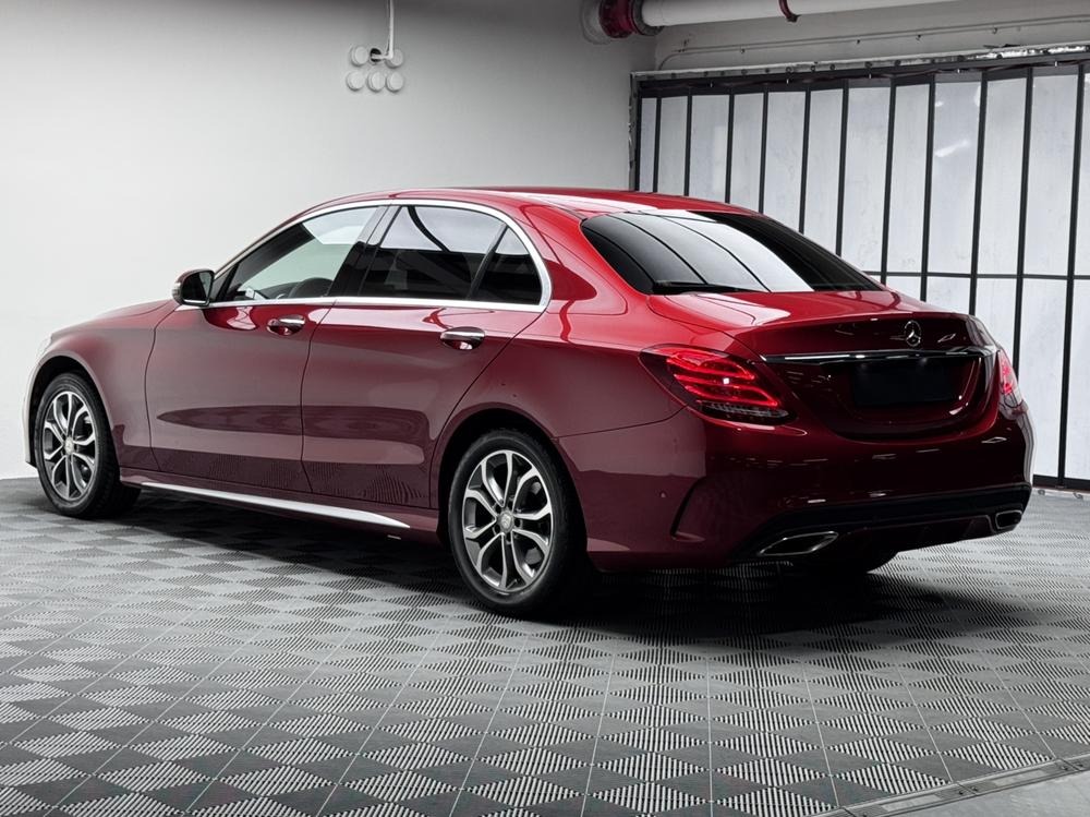 Mercedes-Benz Mercedes-Benz C-Class