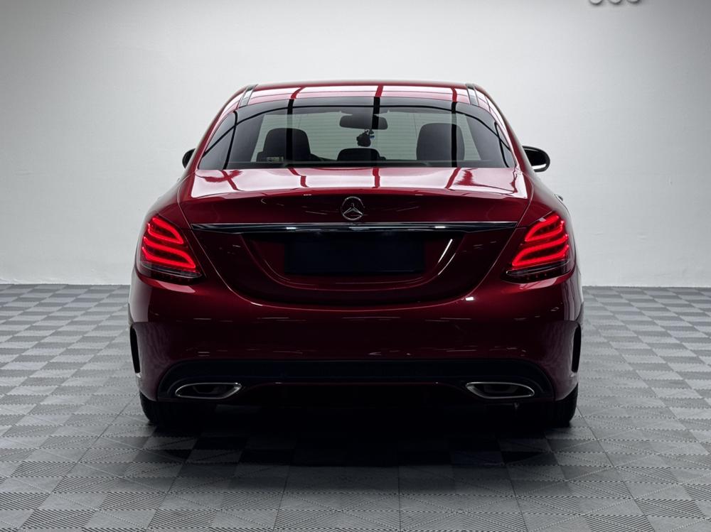 Mercedes-Benz Mercedes-Benz C-Class