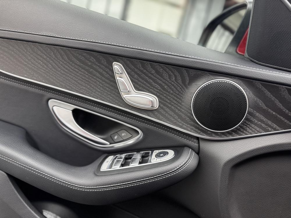 Mercedes-Benz Mercedes-Benz C-Class