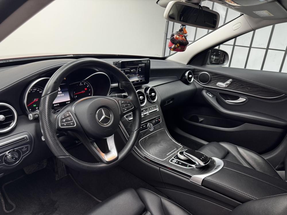 Mercedes-Benz Mercedes-Benz C-Class