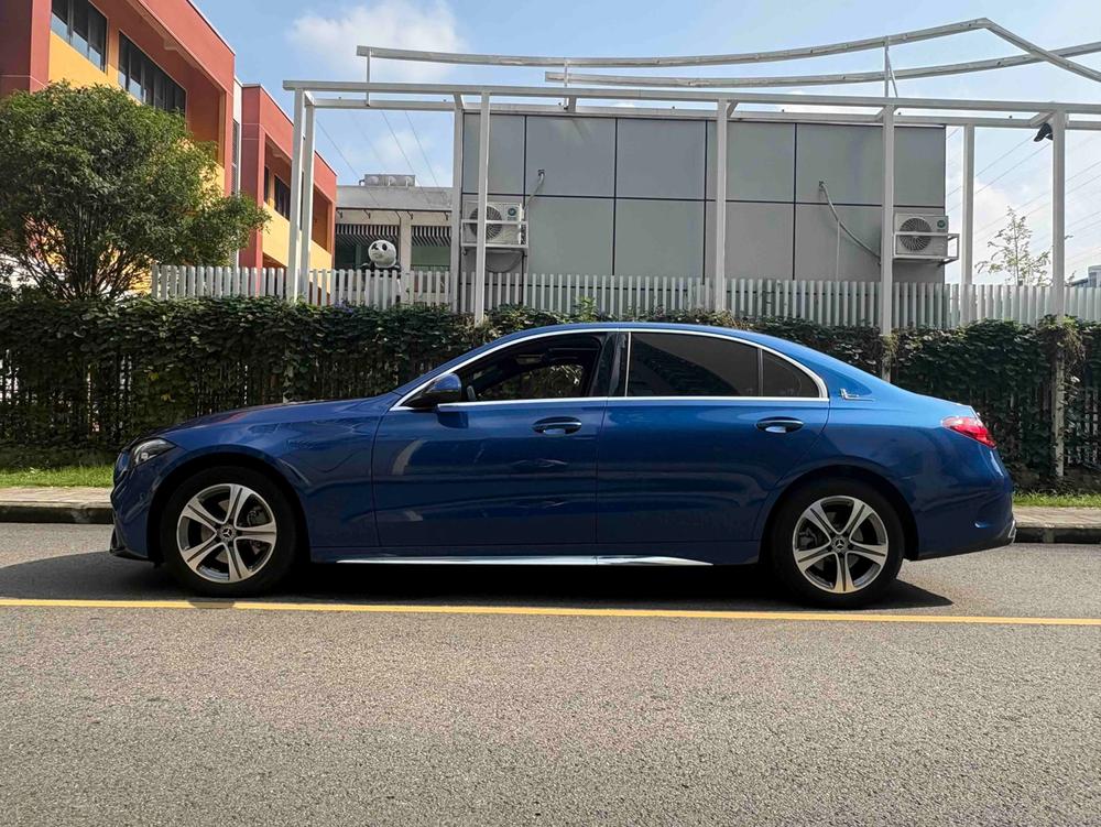 Mercedes-Benz Mercedes-Benz C-Class