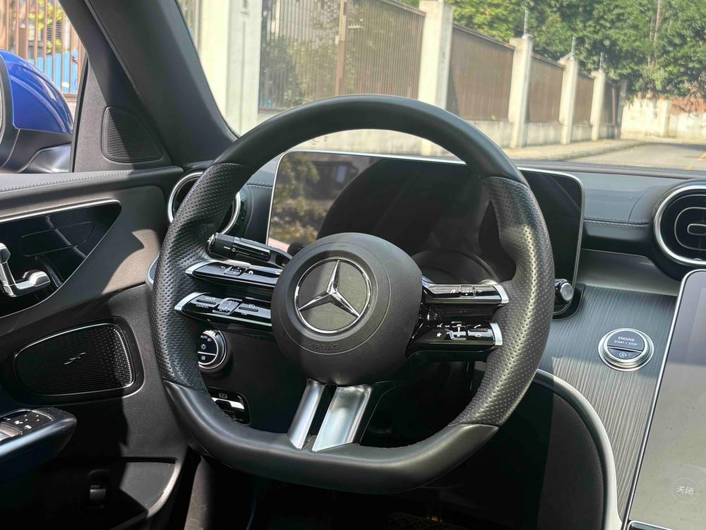 Mercedes-Benz Mercedes-Benz C-Class