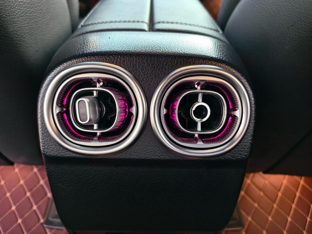 Mercedes-Benz Mercedes-Benz C-Class