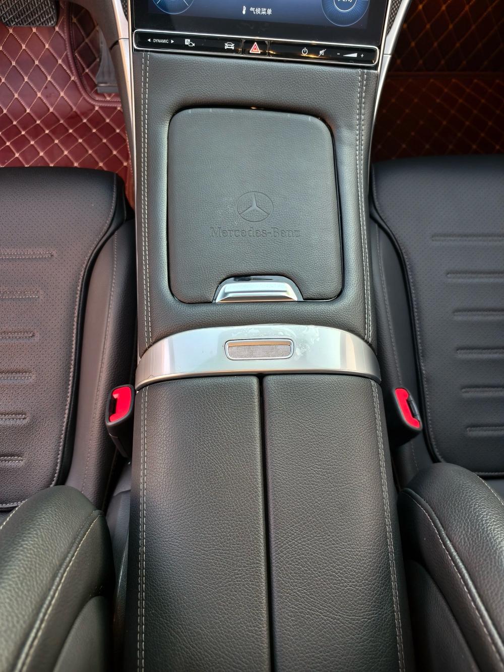 Mercedes-Benz Mercedes-Benz C-Class