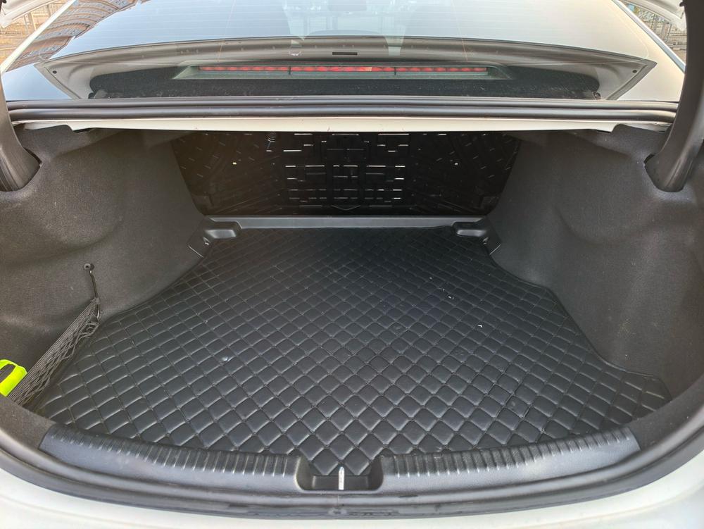 Mercedes-Benz Mercedes-Benz C-Class
