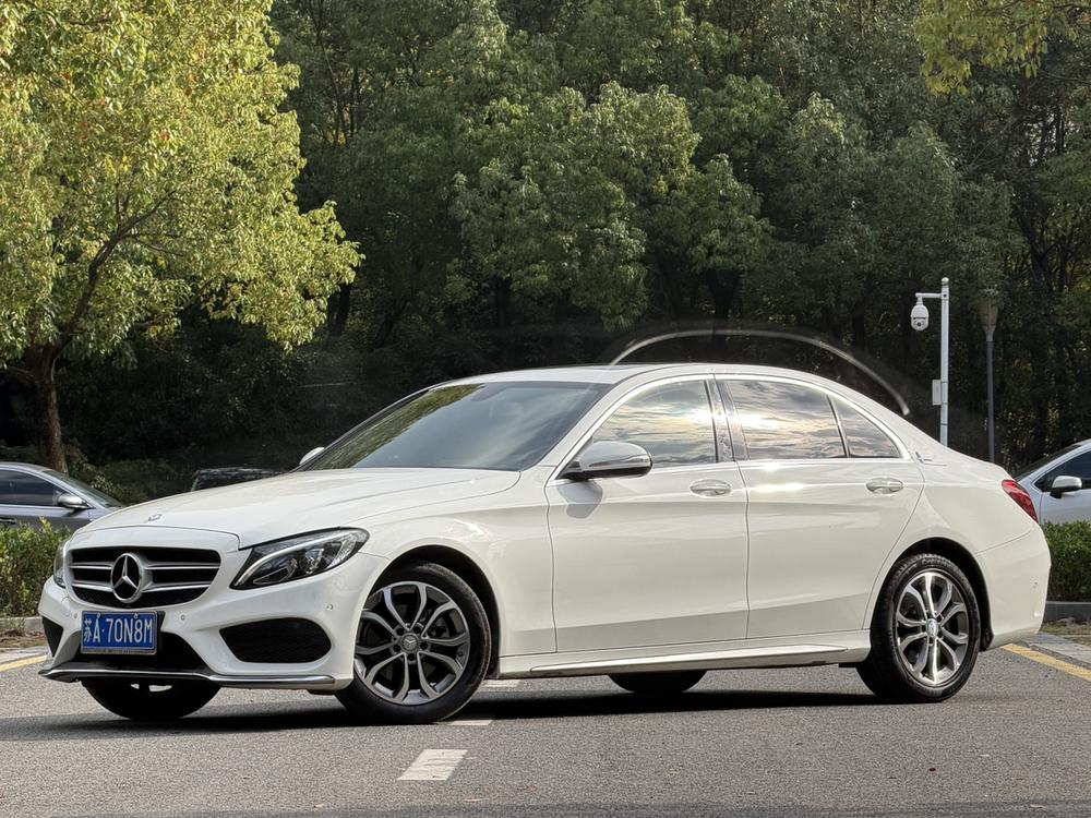 Mercedes-Benz Mercedes-Benz C-Class