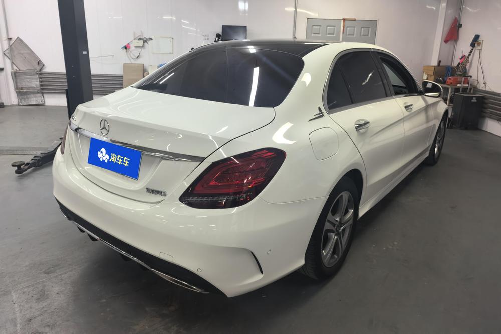 Mercedes-Benz Mercedes-Benz C-Class