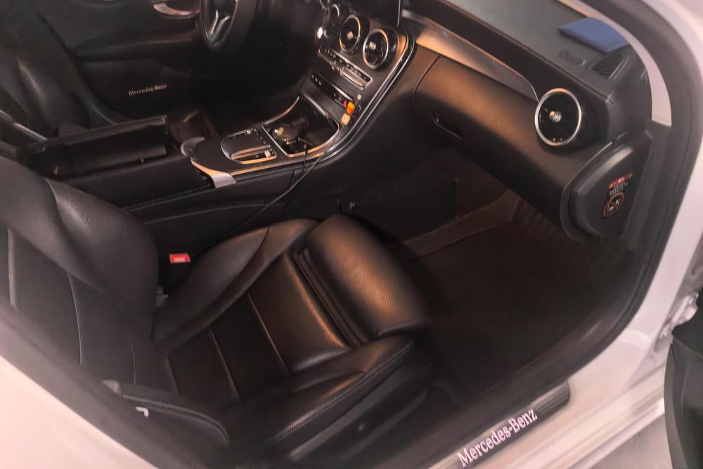 Mercedes-Benz Mercedes-Benz C-Class
