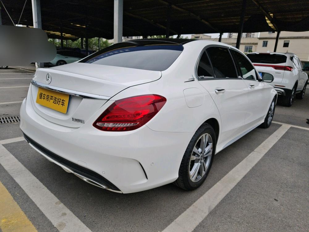 Mercedes-Benz Mercedes-Benz C-Class