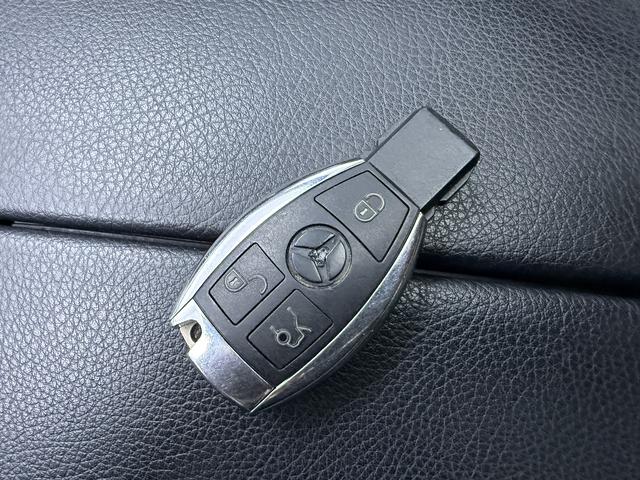 Mercedes-Benz Mercedes-Benz C-Class