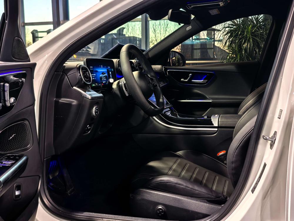 Mercedes-Benz Mercedes-Benz C-Class