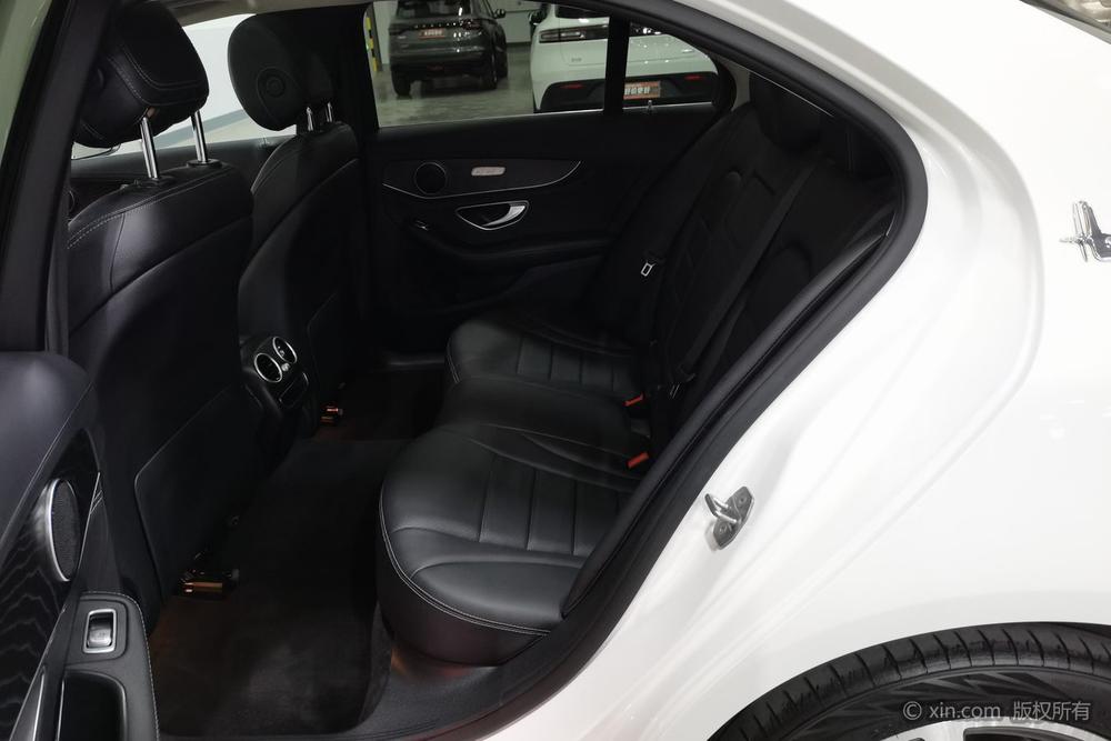 Mercedes-Benz Mercedes-Benz C-Class