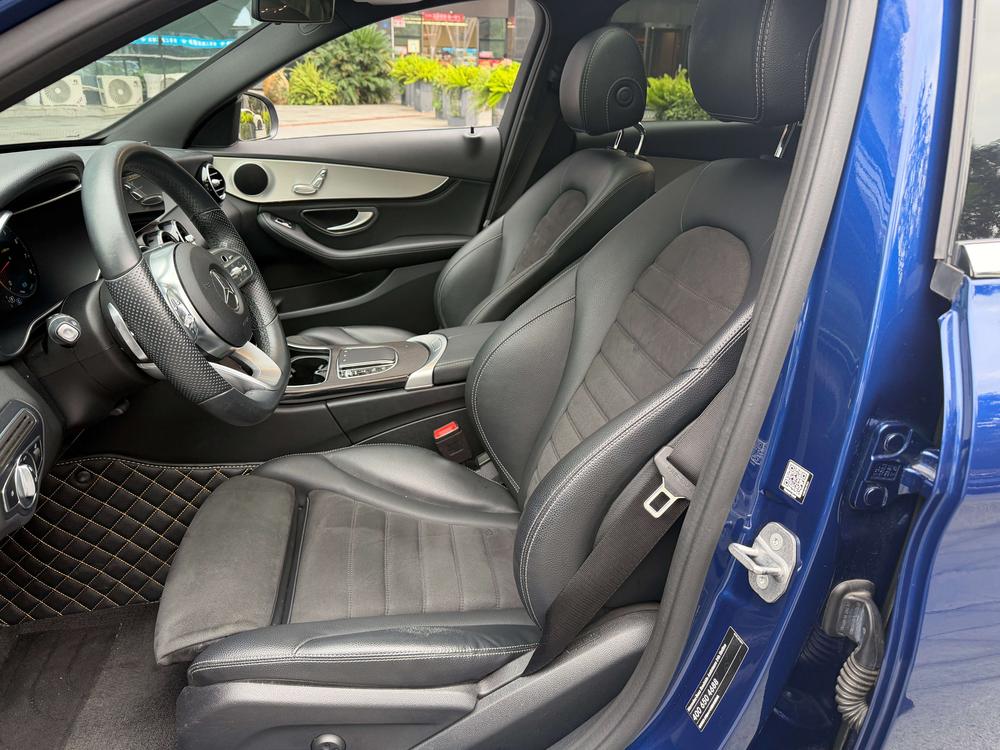 Mercedes-Benz Mercedes-Benz C-Class