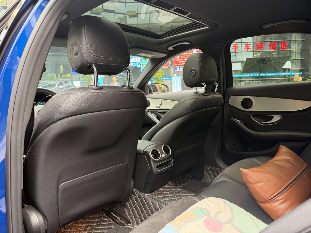 Mercedes-Benz Mercedes-Benz C-Class