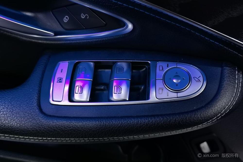 Mercedes-Benz Mercedes-Benz C-Class