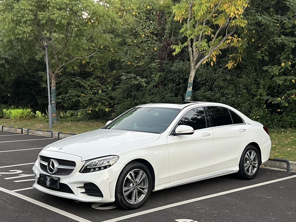 Mercedes-Benz Mercedes-Benz C-Class