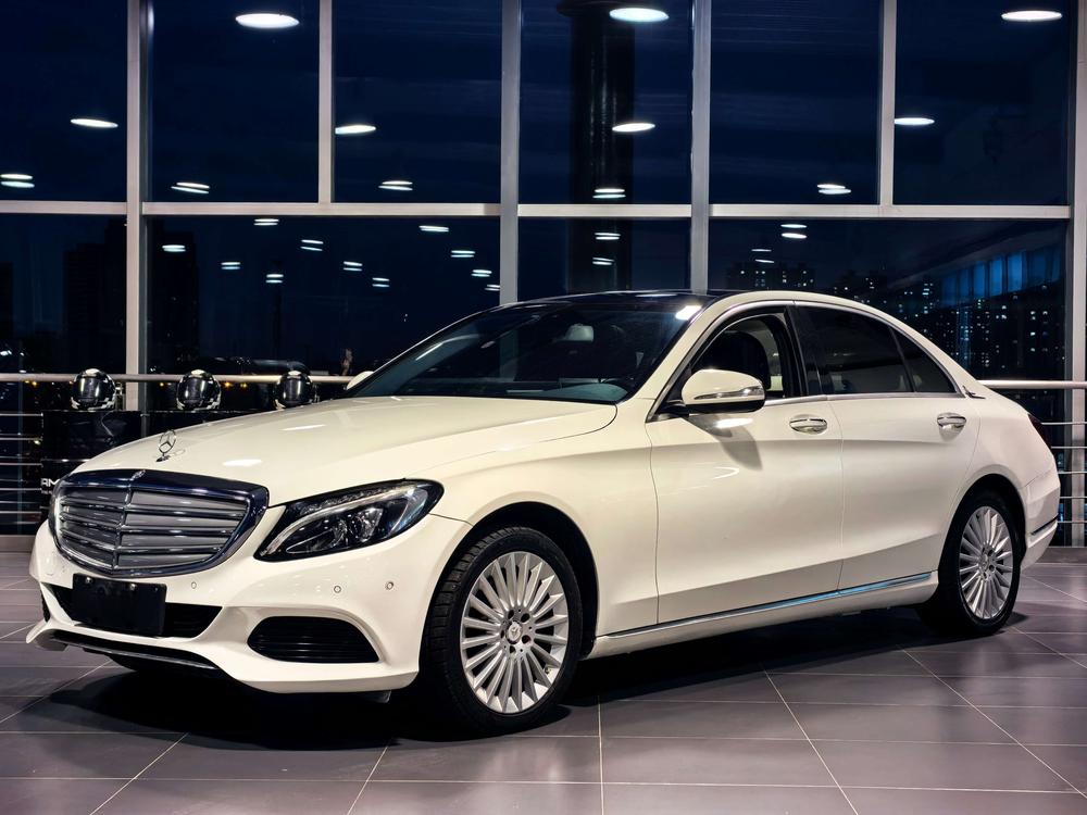 Mercedes-Benz Mercedes-Benz C-Class