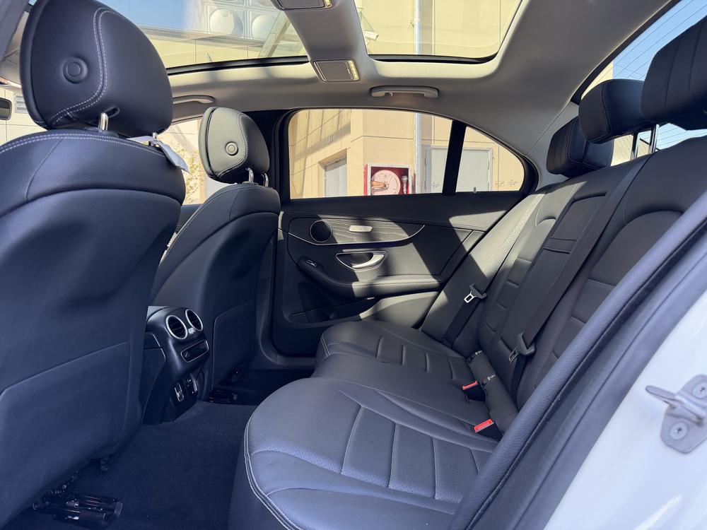 Mercedes-Benz Mercedes-Benz C-Class