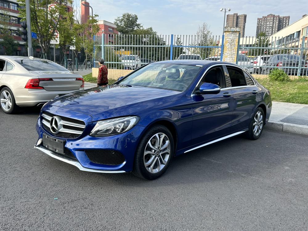 Mercedes-Benz Mercedes-Benz C-Class