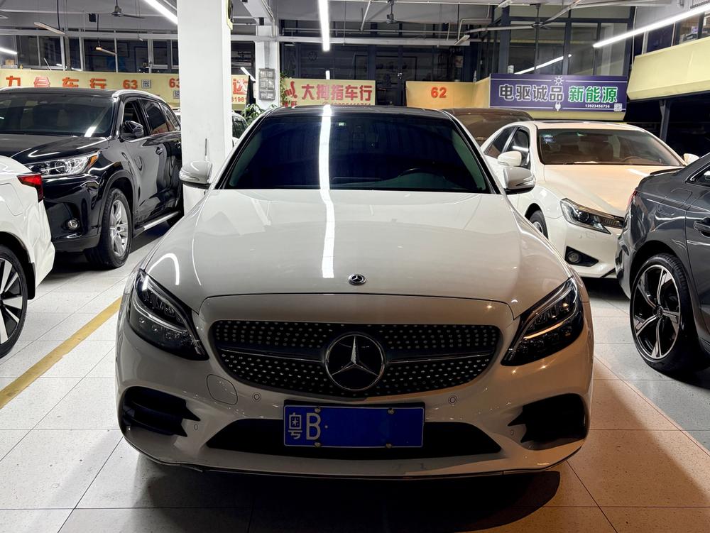 Mercedes-Benz Mercedes-Benz C-Class