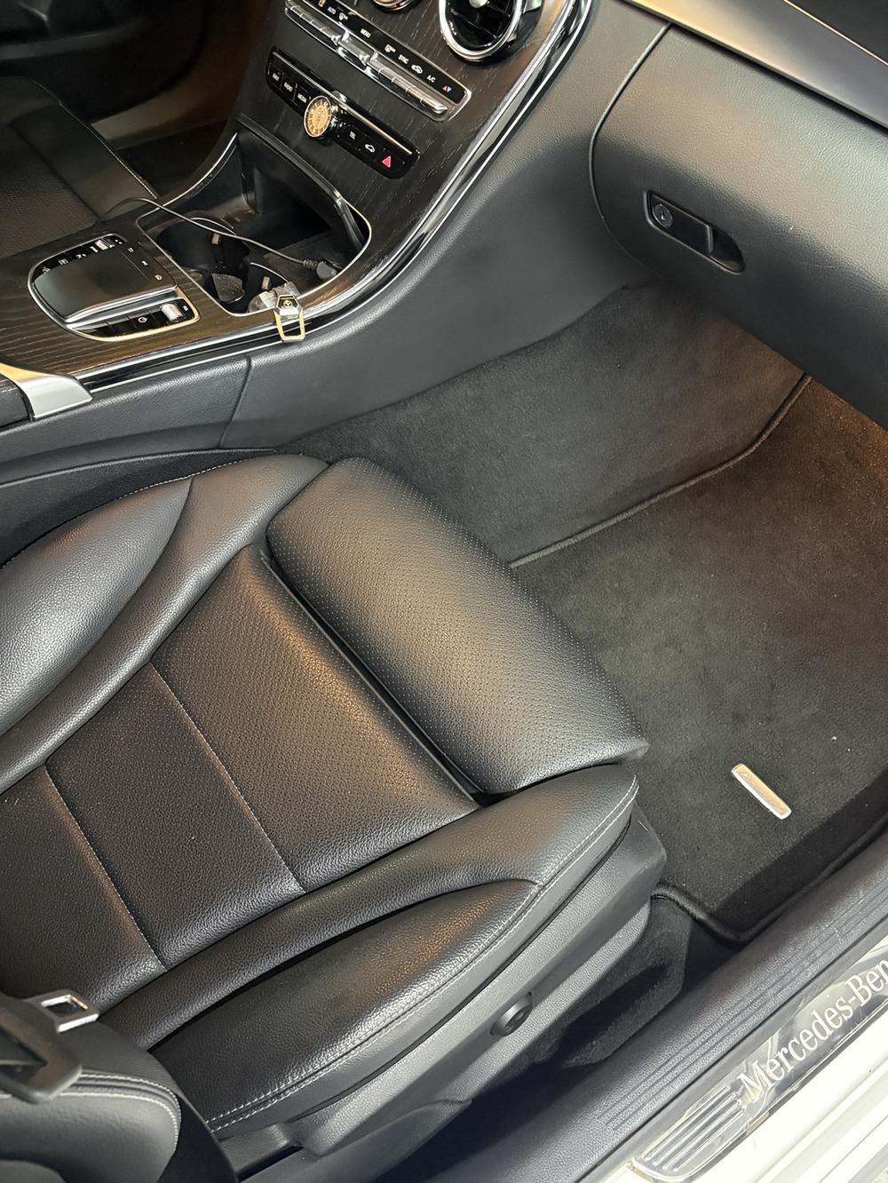 Mercedes-Benz Mercedes-Benz C-Class