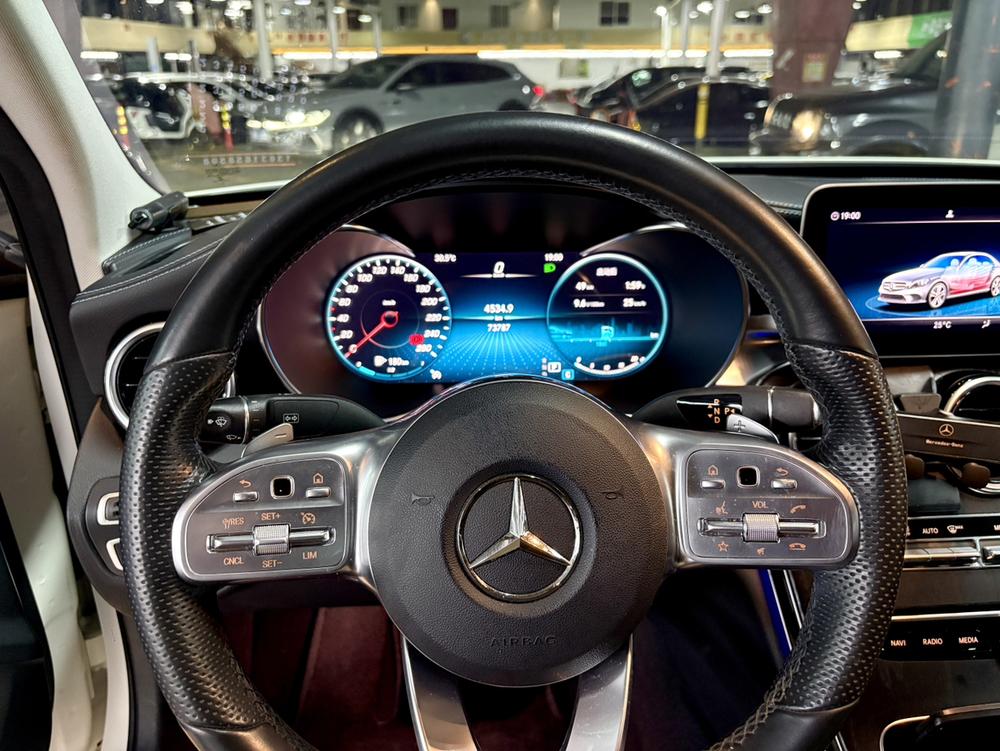 Mercedes-Benz Mercedes-Benz C-Class