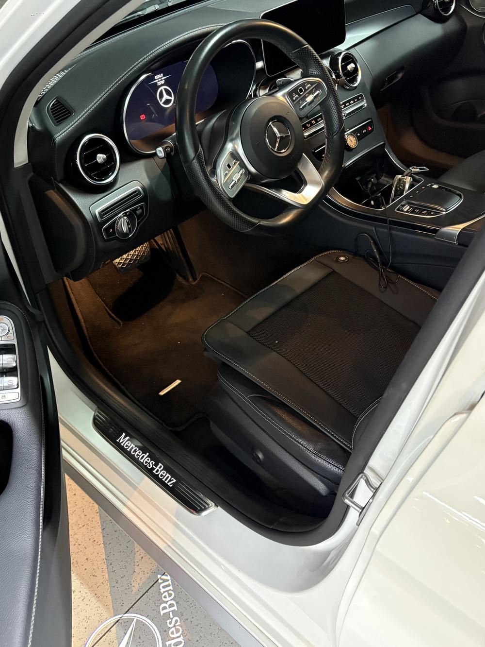 Mercedes-Benz Mercedes-Benz C-Class