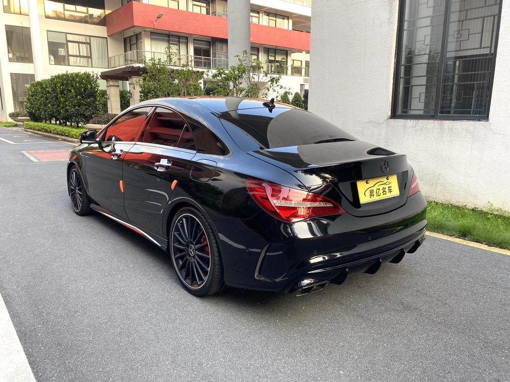 Mercedes-Benz Mercedes-Benz CLA AMG