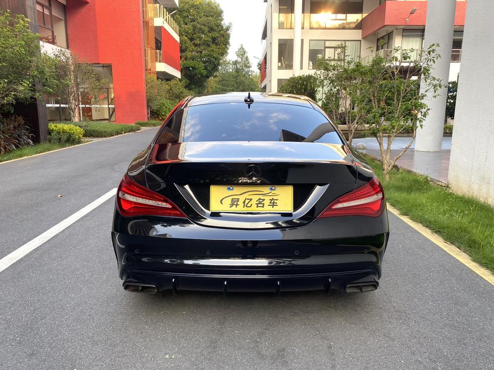 Mercedes-Benz Mercedes-Benz CLA AMG