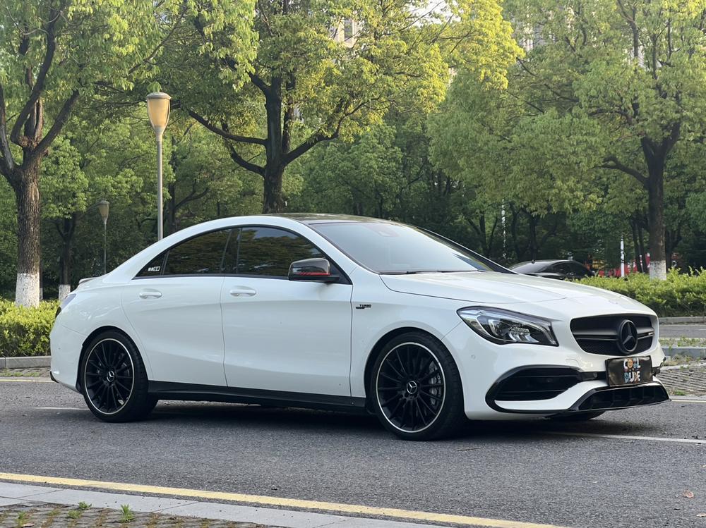 Mercedes-Benz Mercedes-Benz CLA AMG
