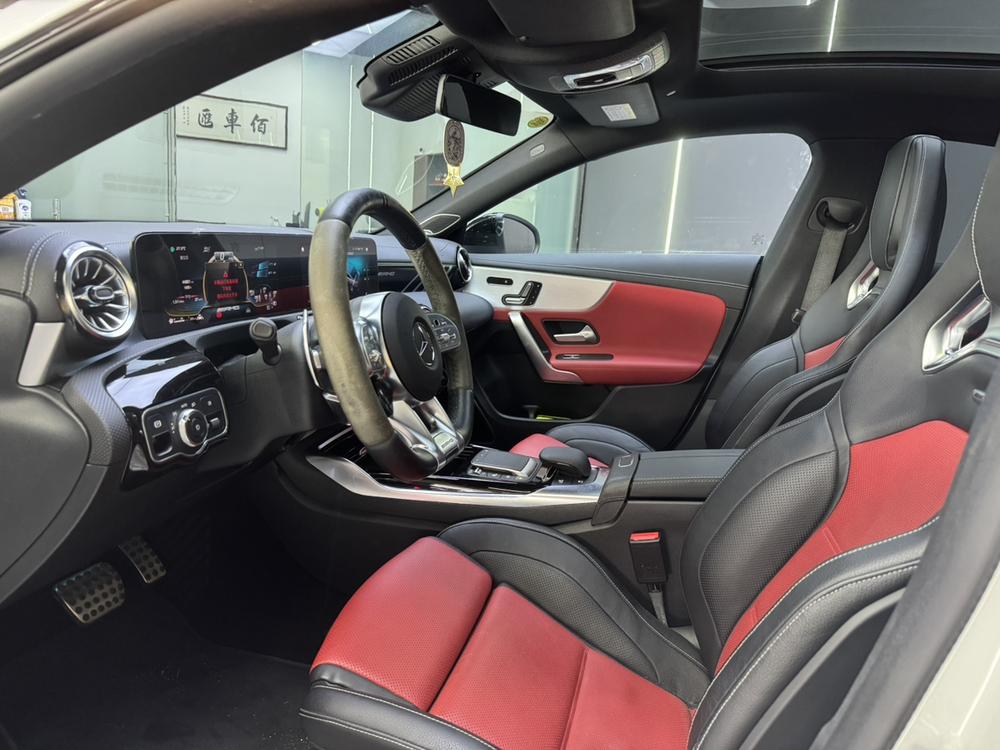 Mercedes-Benz Mercedes-Benz CLA AMG