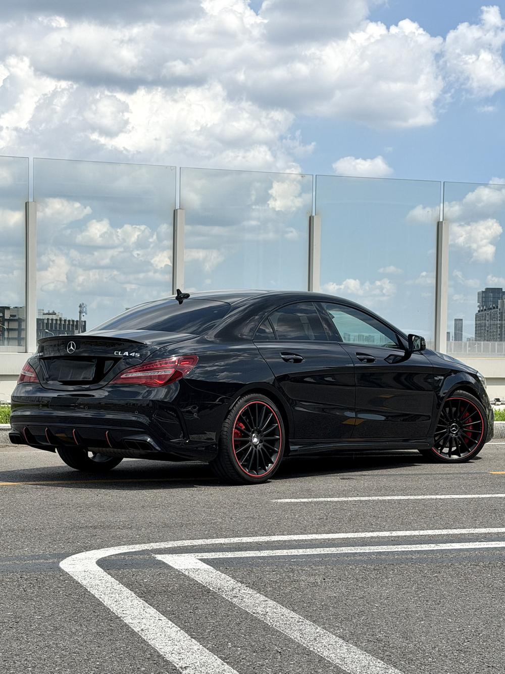 Mercedes-Benz Mercedes-Benz CLA AMG