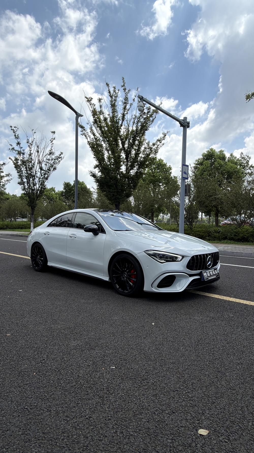Mercedes-Benz Mercedes-Benz CLA AMG