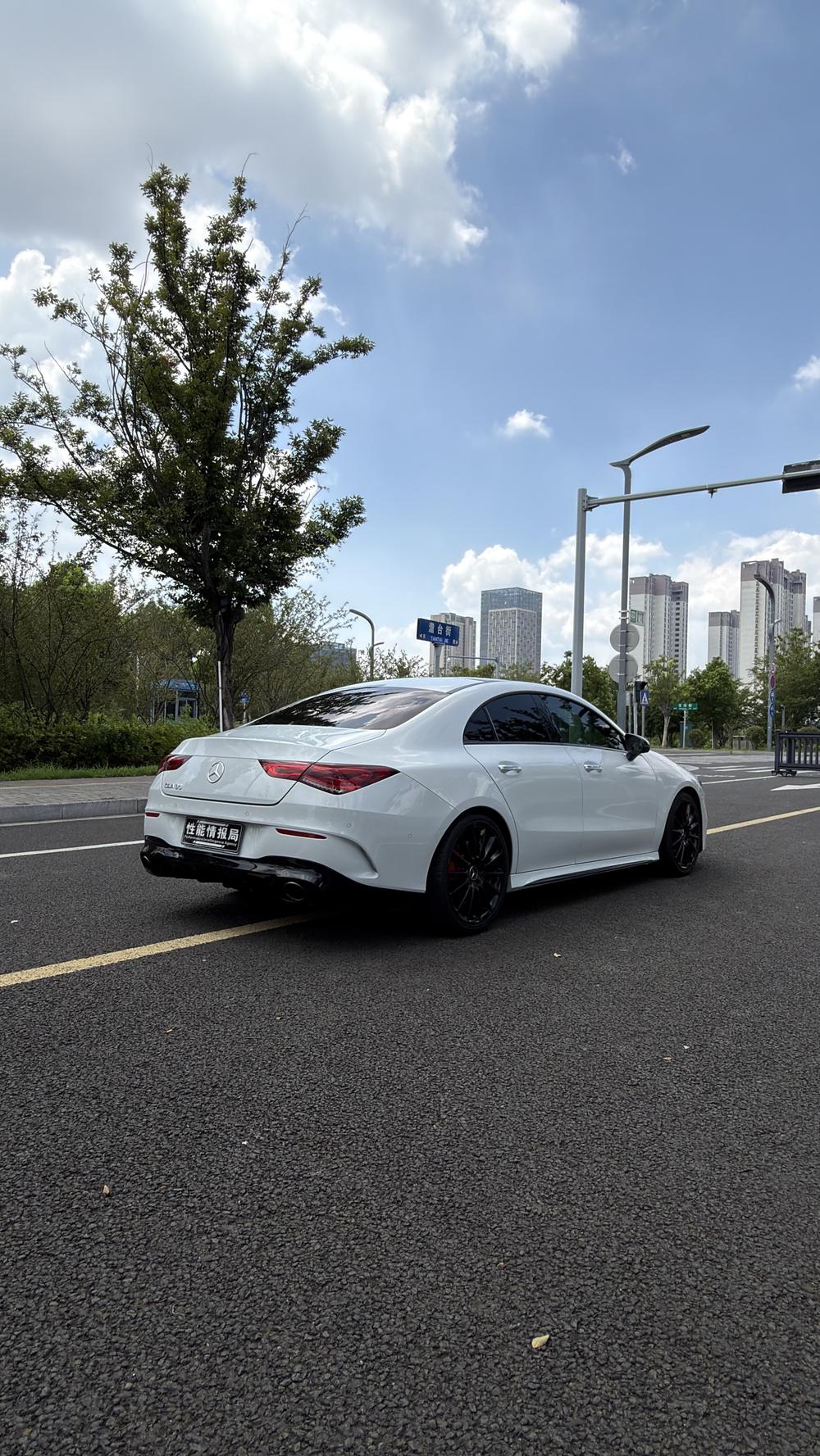 Mercedes-Benz Mercedes-Benz CLA AMG