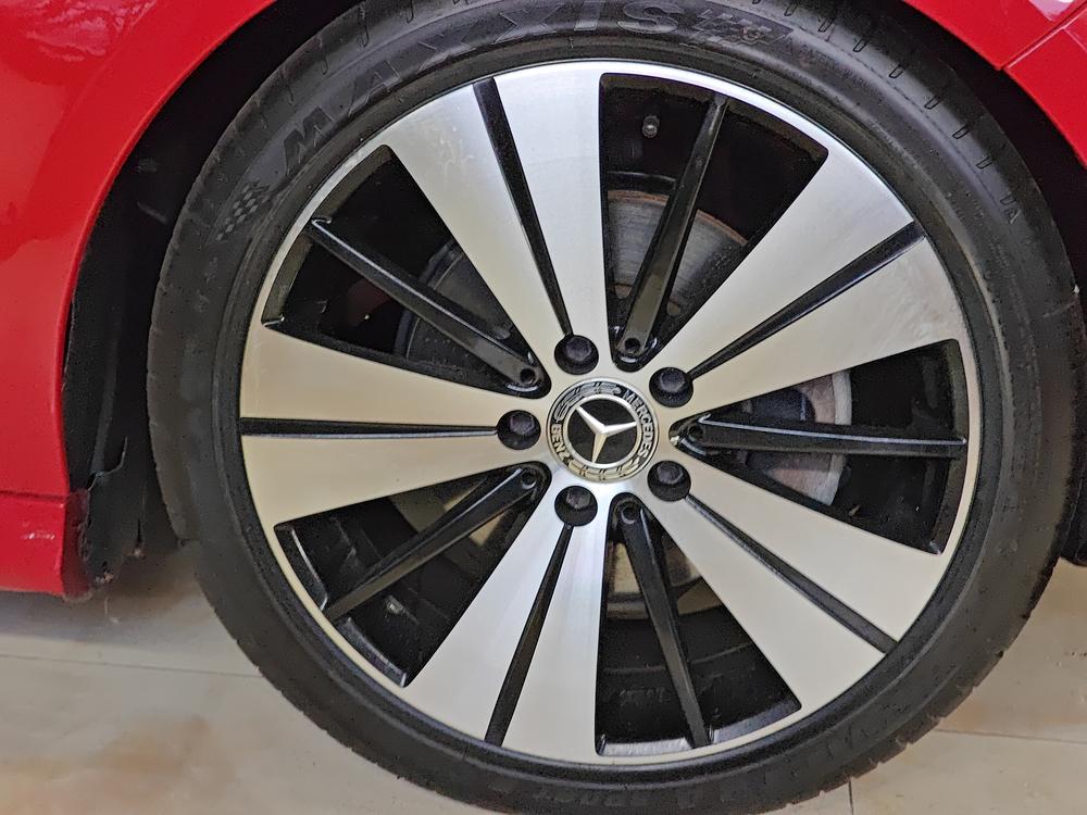 Mercedes-Benz Mercedes-Benz CLA (Import)