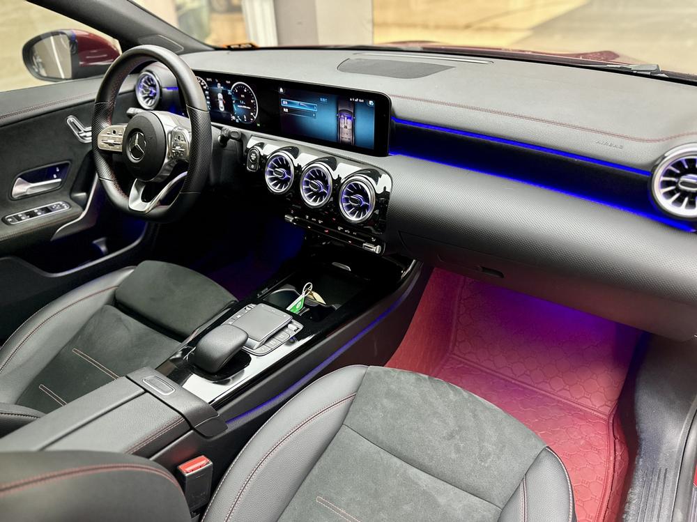 Mercedes-Benz Mercedes-Benz CLA (Import)