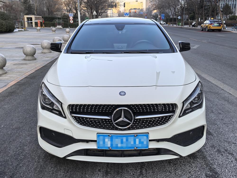 Mercedes-Benz Mercedes-Benz CLA (Import)