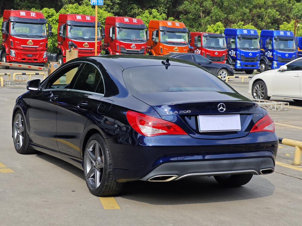 Mercedes-Benz Mercedes-Benz CLA (Import)