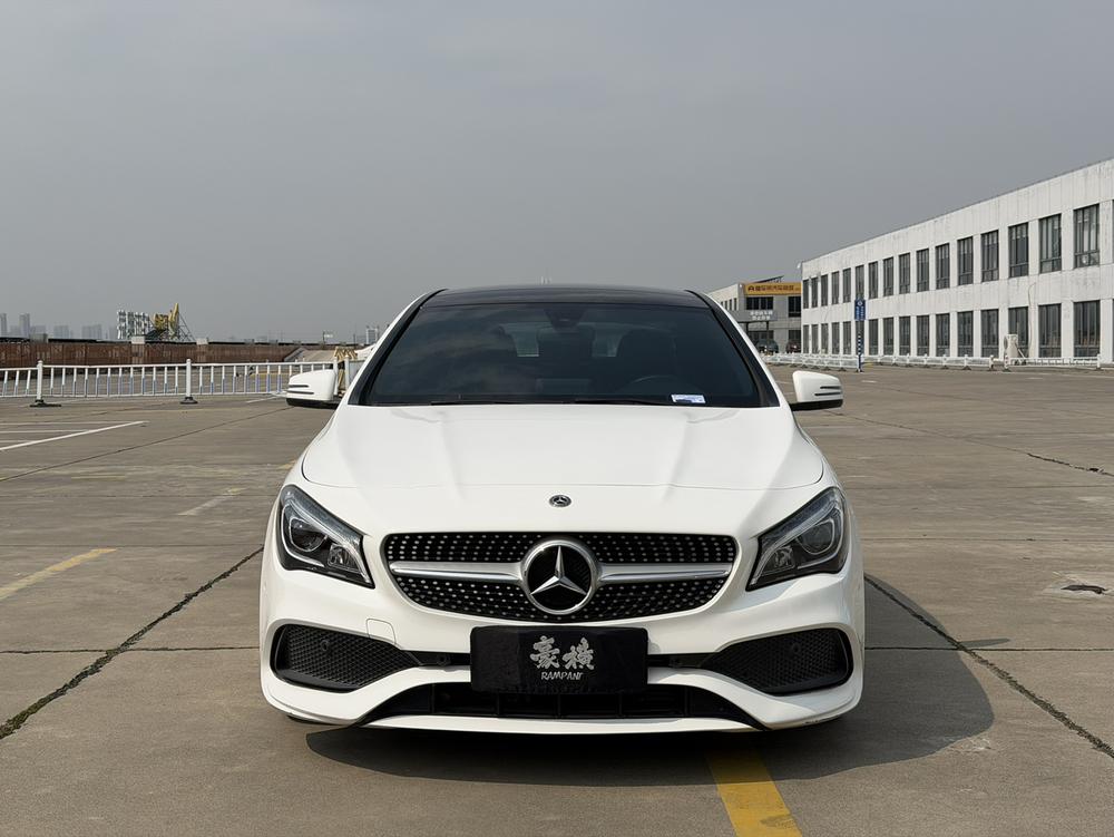 Mercedes-Benz Mercedes-Benz CLA (Import)