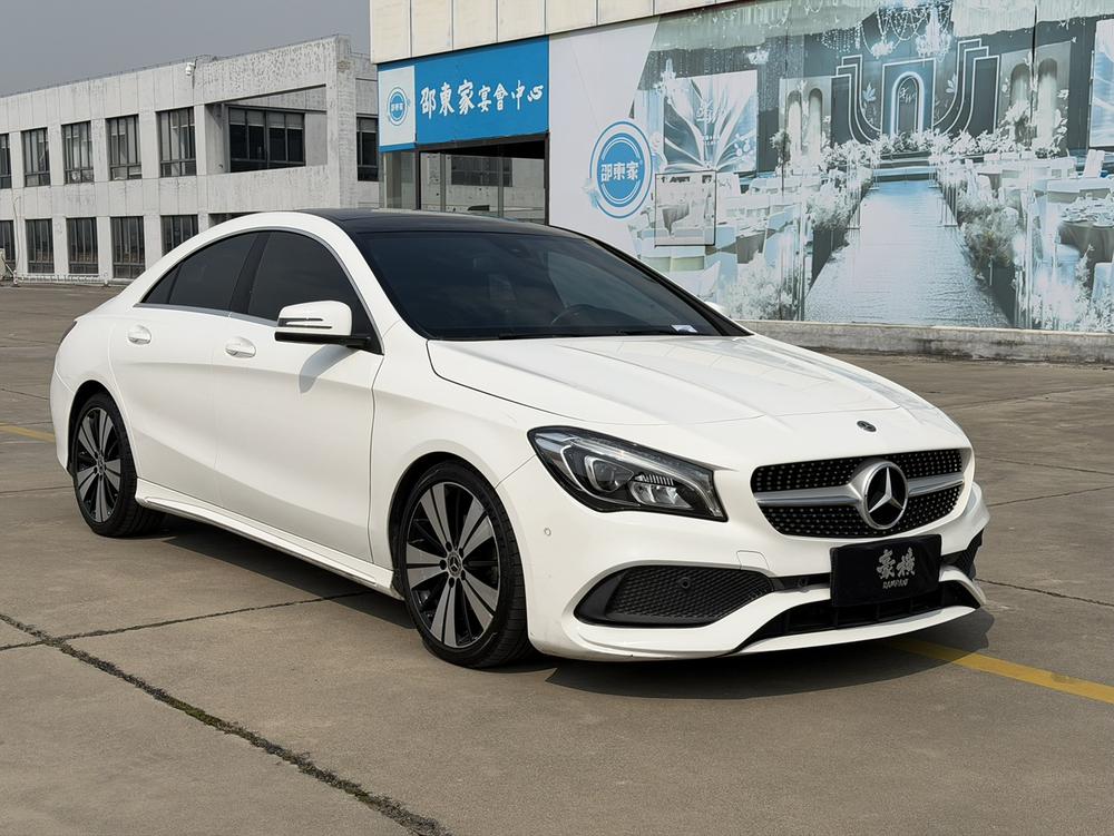 Mercedes-Benz Mercedes-Benz CLA (Import)