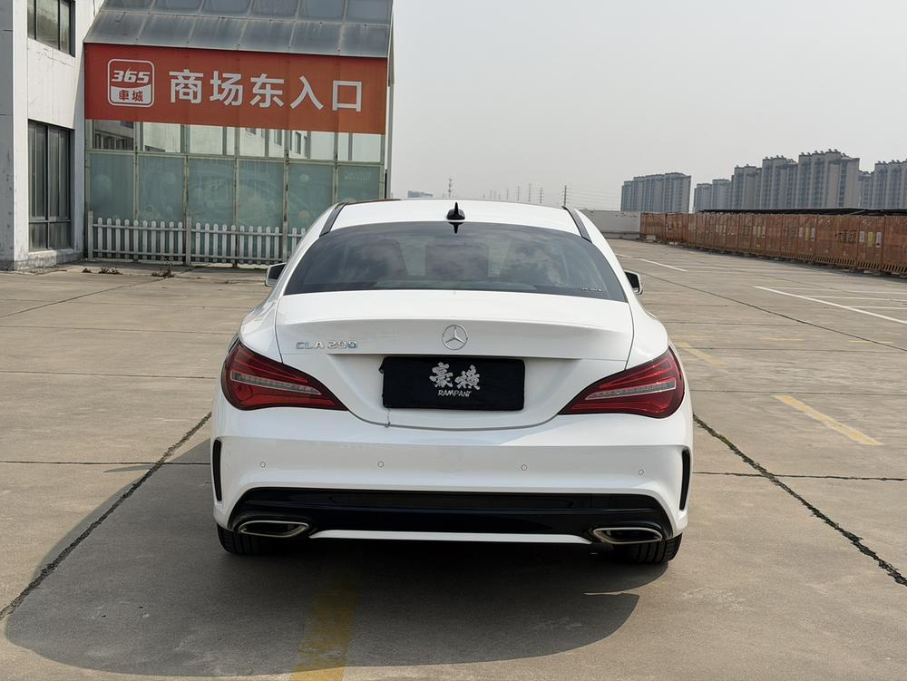 Mercedes-Benz Mercedes-Benz CLA (Import)