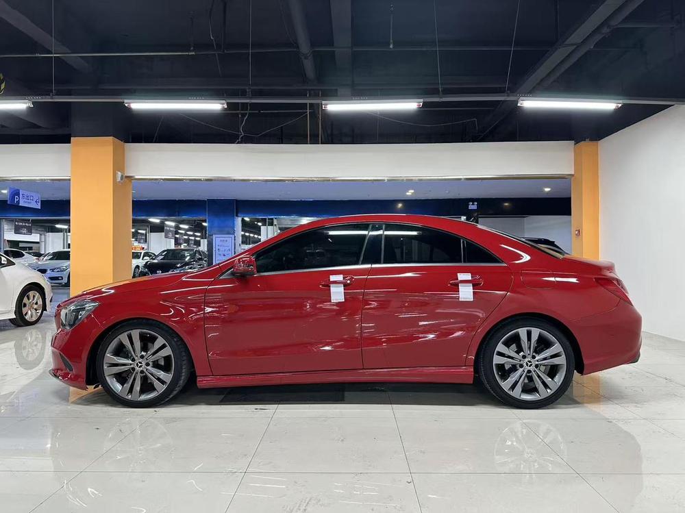 Mercedes-Benz Mercedes-Benz CLA (Import)