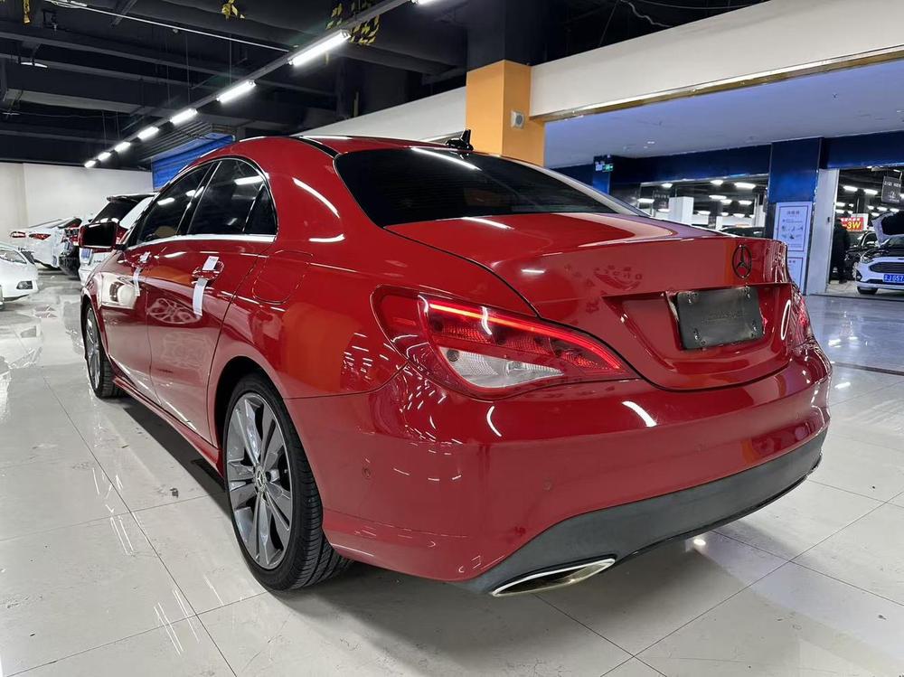 Mercedes-Benz Mercedes-Benz CLA (Import)