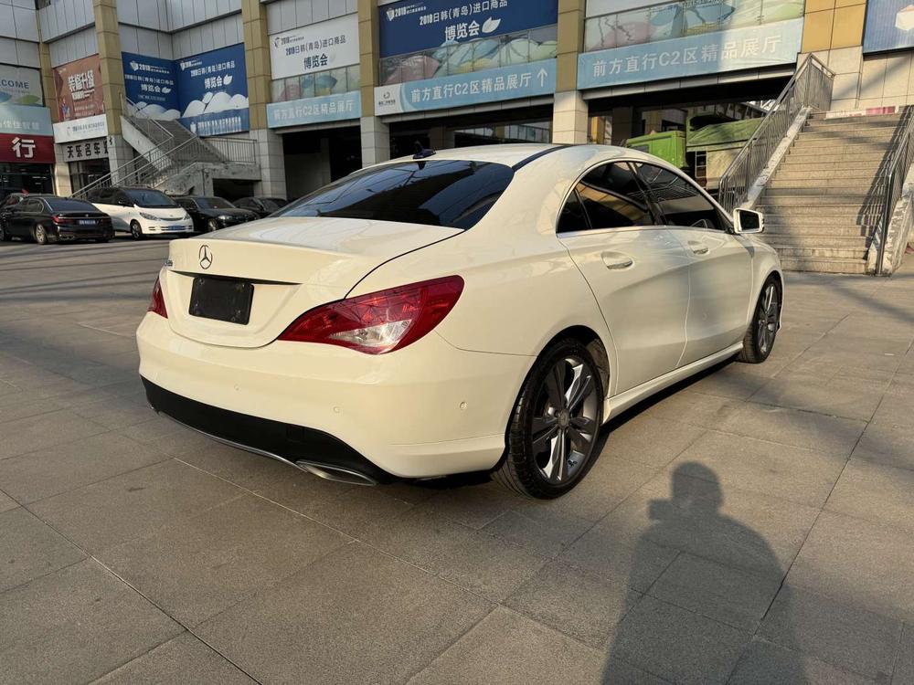 Mercedes-Benz Mercedes-Benz CLA (Import)