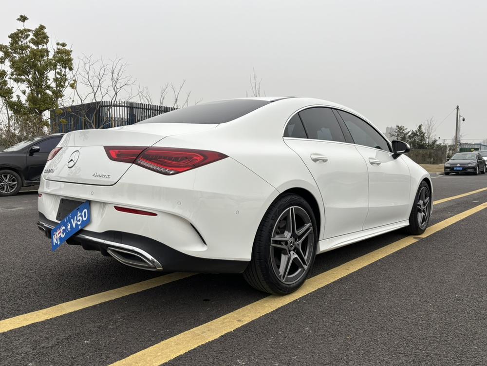 Mercedes-Benz Mercedes-Benz CLA (Import)