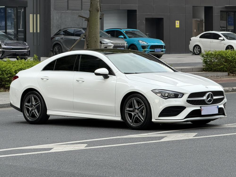 Mercedes-Benz Mercedes-Benz CLA (Import)