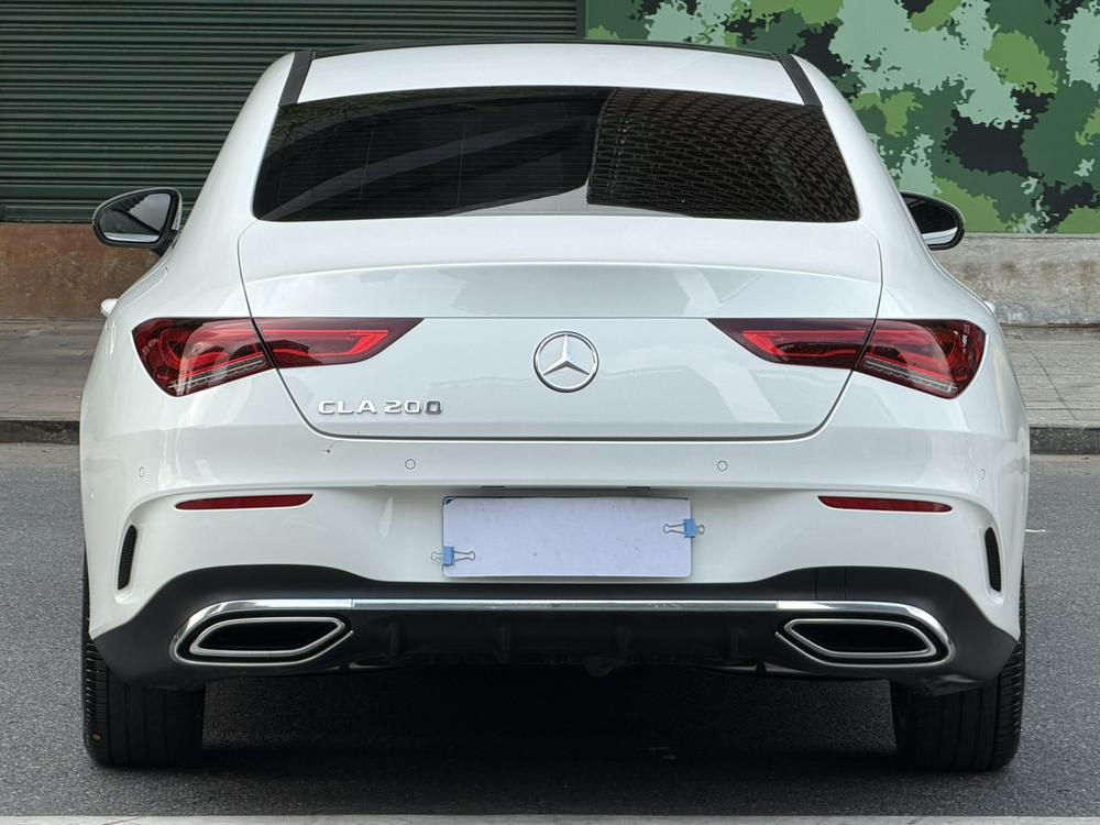 Mercedes-Benz Mercedes-Benz CLA (Import)