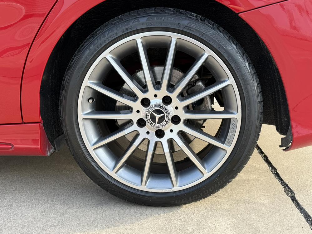 Mercedes-Benz Mercedes-Benz CLA (Import)